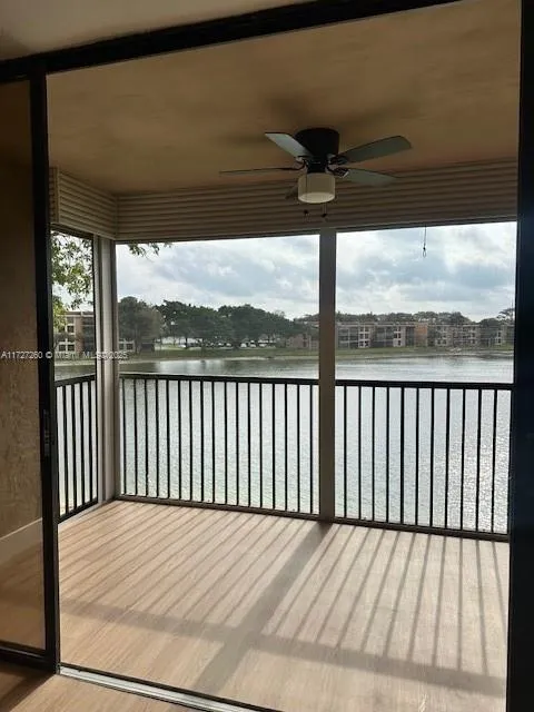 6435 Coral Lake Dr # 311, Margate FL 33063