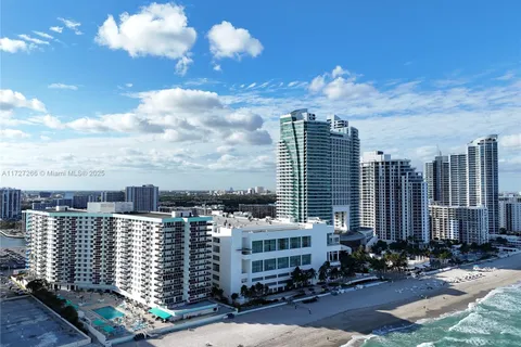 3725 S Ocean Dr # 821, Hollywood FL 33019