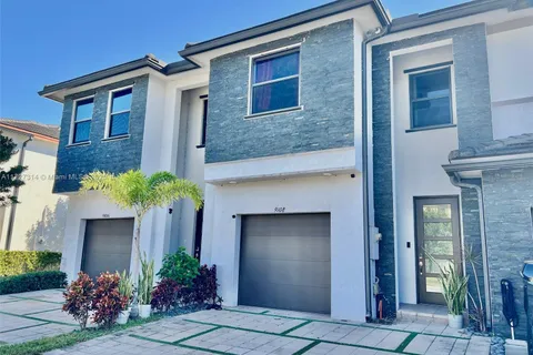 9108 NW 158th St, Miami Lakes FL 33018