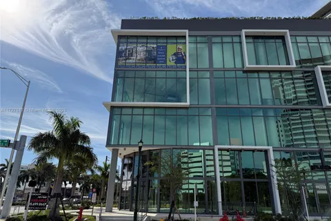 21290 Biscayne Blvd. Aventura, Fl, Aventura FL 33180