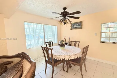 17045 NW 78th Ave, Hialeah FL 33015