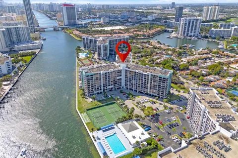 400 Leslie Dr # 817, Hallandale Beach FL 33009