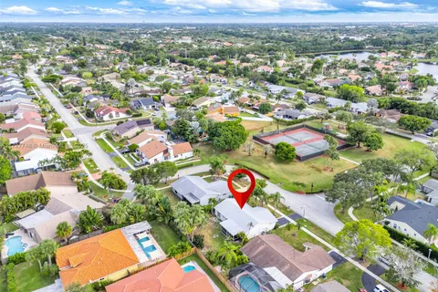 16841 Royal Poinciana Dr, Weston FL 33326