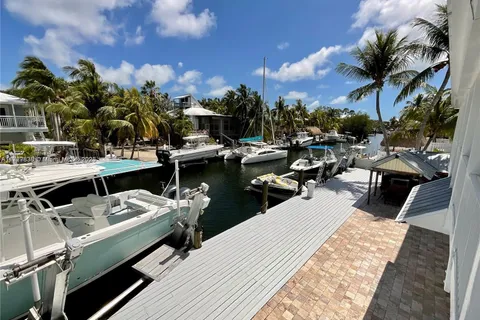 28 Center Ln, Key Largo FL 33037