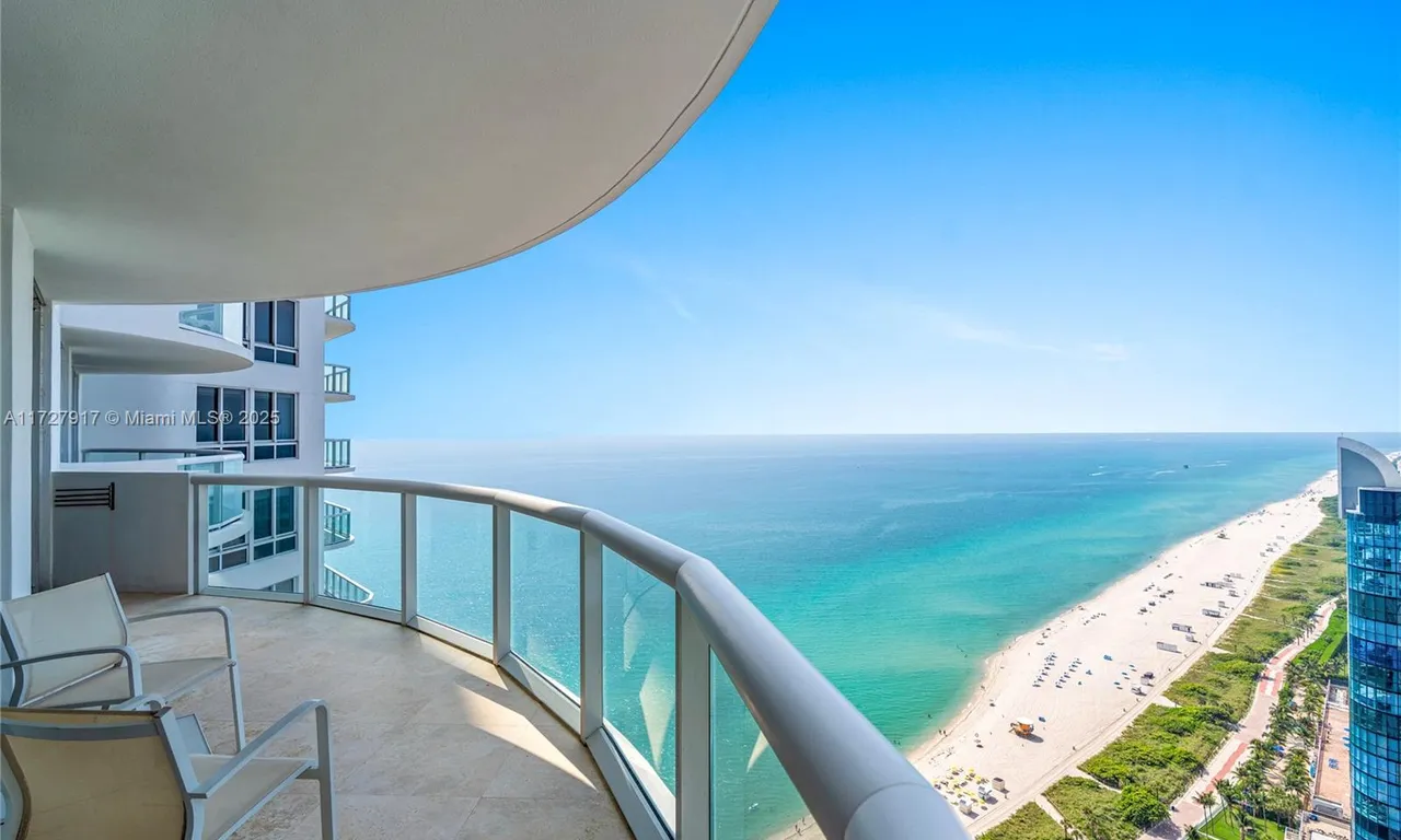 6365 Collins Ave # 3806, Miami Beach FL 33141