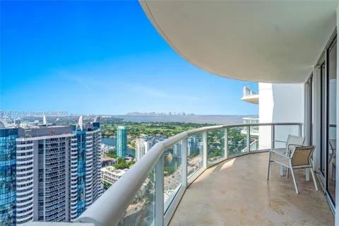 6365 Collins Ave # 3806, Miami Beach FL 33141