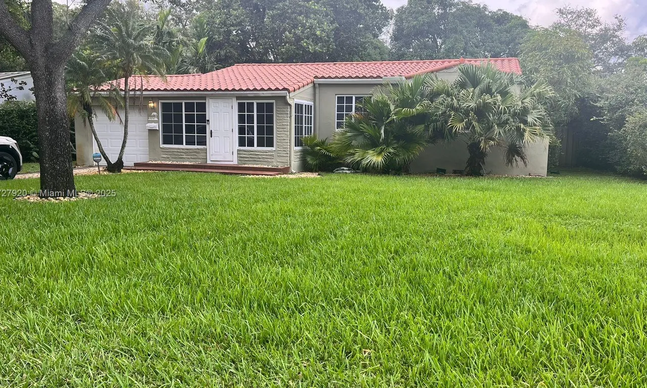 1065 NE 120th, Biscayne Park FL 33161