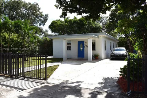 1588 NE 153rd Ter, North Miami Beach FL 33162