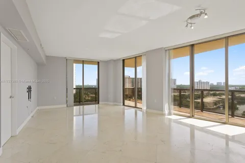 16275 Collins Ave # 904, Sunny Isles Beach FL 33160