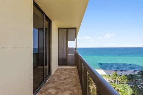 16275 Collins Ave # 904, Sunny Isles Beach FL 33160