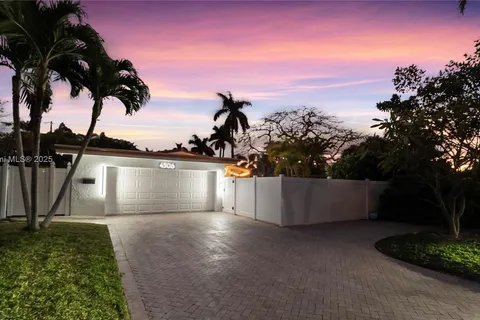 4506 W Tradewinds Ave, Lauderdale By The Sea FL 33308