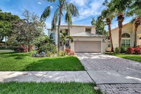 6042 Branchwood Dr, Lake Worth FL 33467