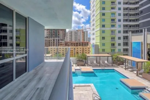 1010 SW 2nd Ave # 609, Miami FL 33130