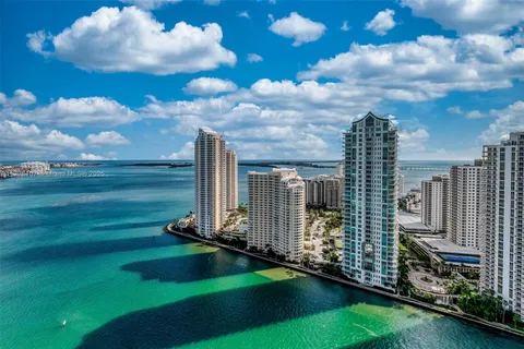 325 S Biscayne Blvd # 3819, Miami FL 33131