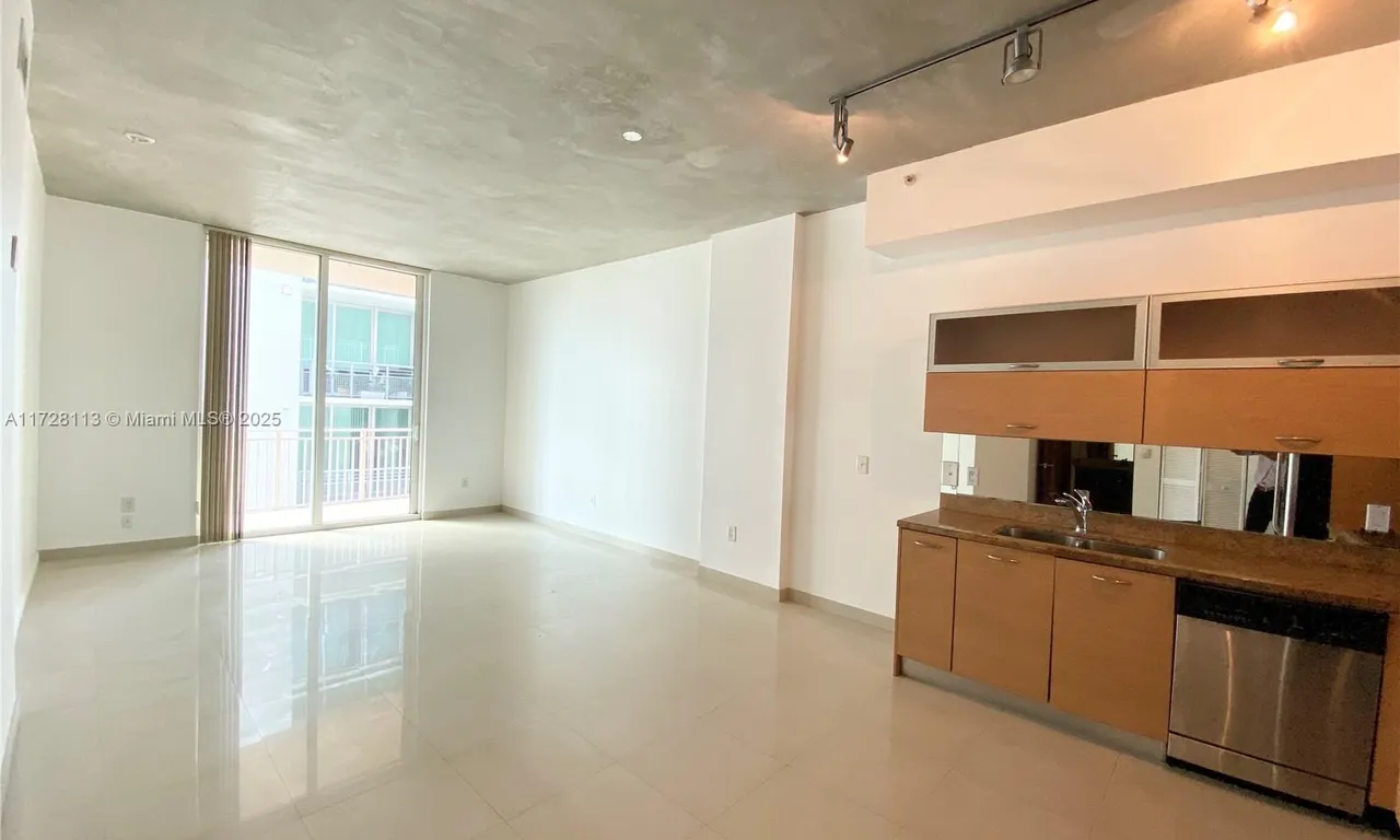 2275 Biscayne Blvd # 1008, Miami FL 33137