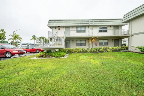 89 Brittany B # B, Delray Beach FL 33446