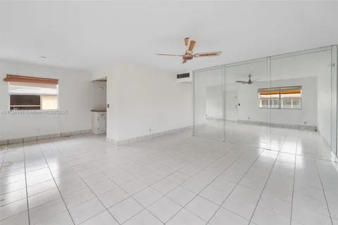 180 Saxony D # D, Delray Beach FL 33446