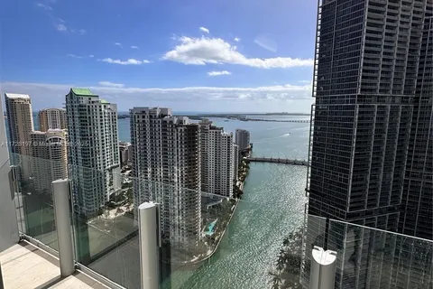 300 Biscayne Blvd Way # 3706, Miami FL 33131