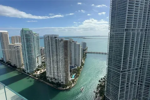 300 Biscayne Blvd Way # 3706, Miami FL 33131
