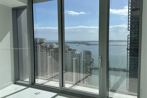 300 Biscayne Blvd Way # 3706, Miami FL 33131