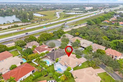 5869 NW 56th Dr, Coral Springs FL 33067