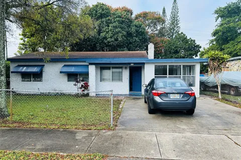 101 NW 30th Ter, Fort Lauderdale FL 33311