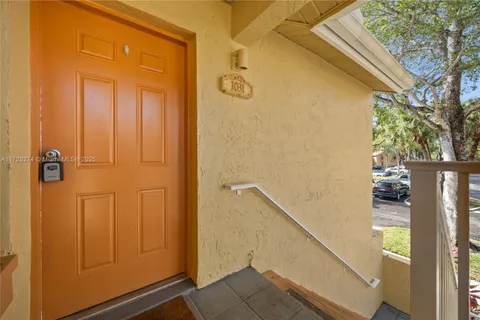 1031 Coral Club Dr # 1031, Coral Springs FL 33071