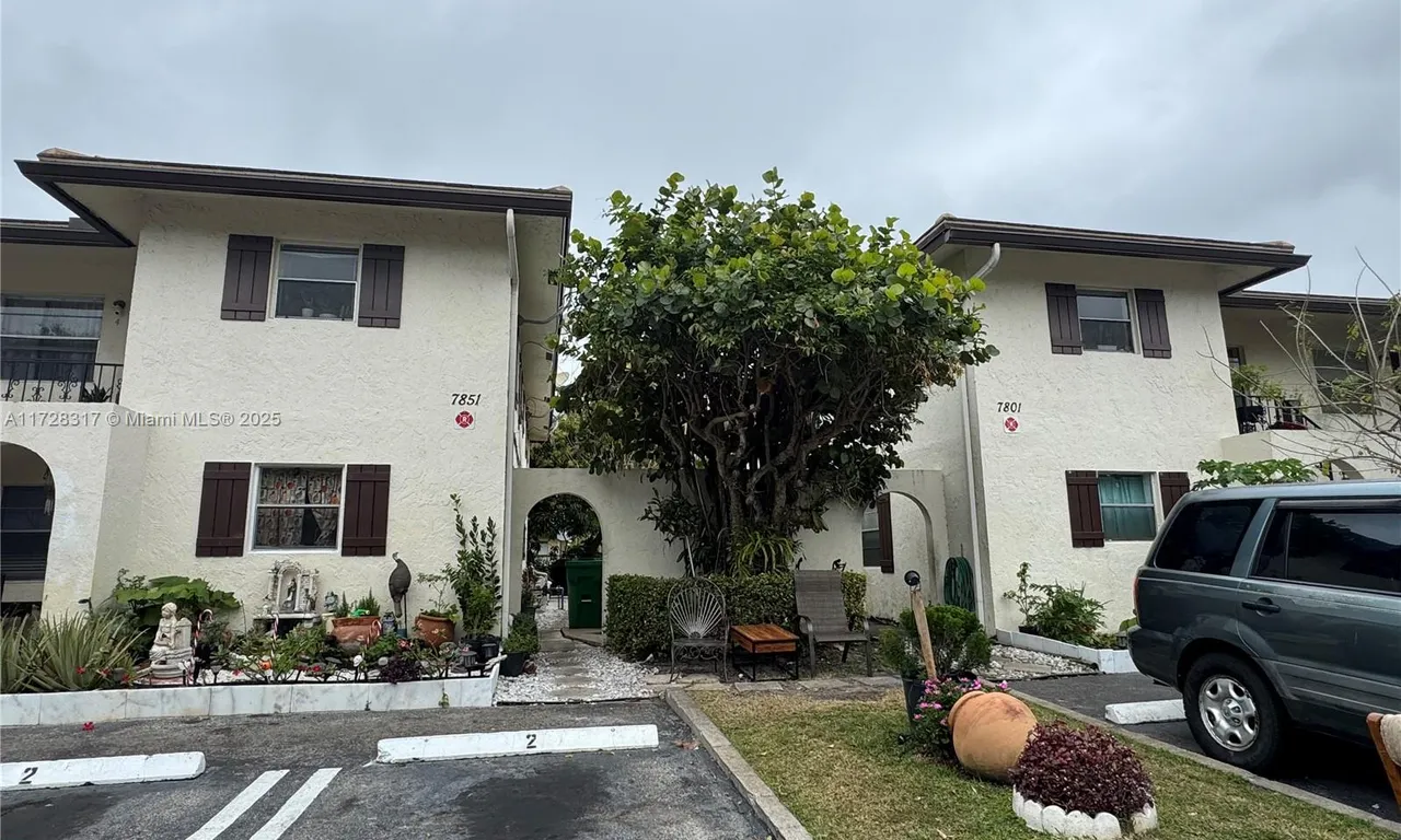 7801 NW 35th Ct # 4, Coral Springs FL 33065