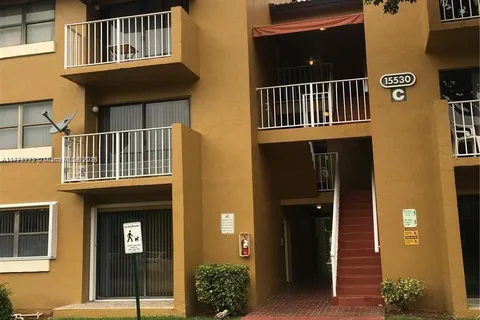 15530 SW 80 # 305, Miami FL 33193