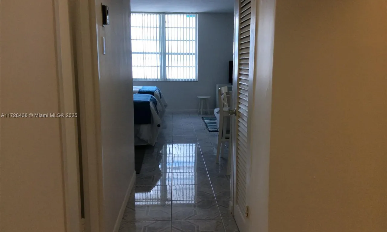 100 Lincoln Rd # 616, Miami Beach FL 33139