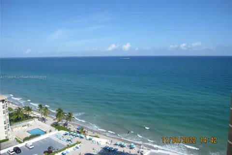 3180 S Ocean Dr, Hallandale Beach FL 33009