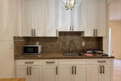 7641 Raleigh St # 1, Hollywood FL 33024