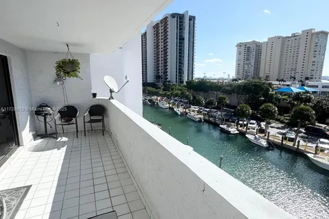 1650 NE 115th St # 506, Miami FL 33181