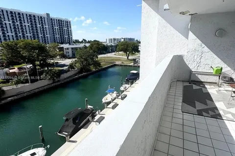 1650 NE 115th St # 506, Miami FL 33181