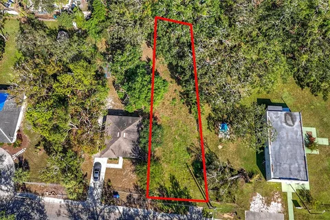 1029 8 Ave E, Other City - In The State Of Florida FL 34208