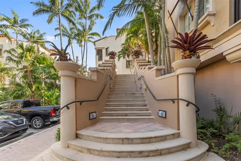 2900 NW 125th Ave # 320, Sunrise FL 33323