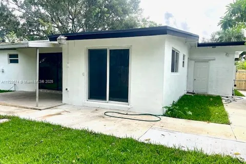 2380 SW 34th Way, Fort Lauderdale FL 33312