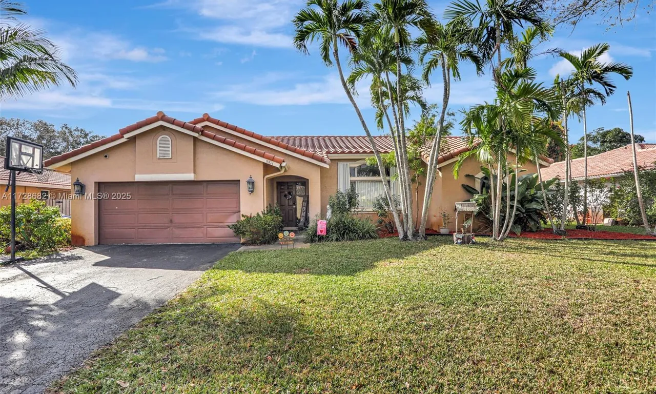 9814 NW 28th Pl, Coral Springs FL 33065