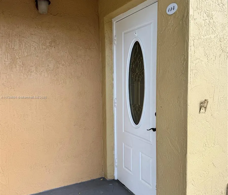 680 NW 79th Ter # 104, Pembroke Pines FL 33024