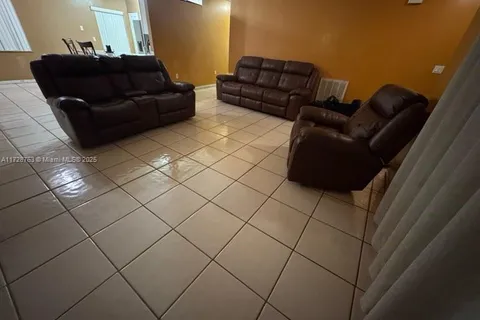 13670 SW 283 Ter, Homestead FL 33033