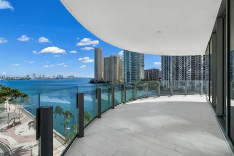 300 Biscayne Blvd Way # 601, Miami FL 33133