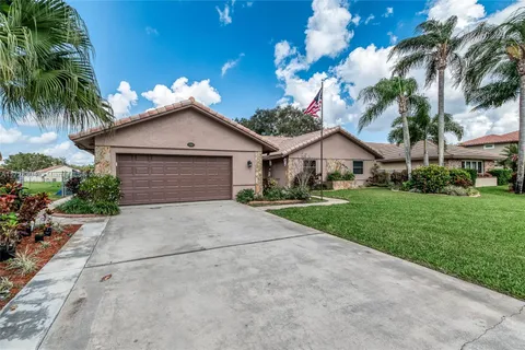 14941 Featherstone Way, Davie FL 33331