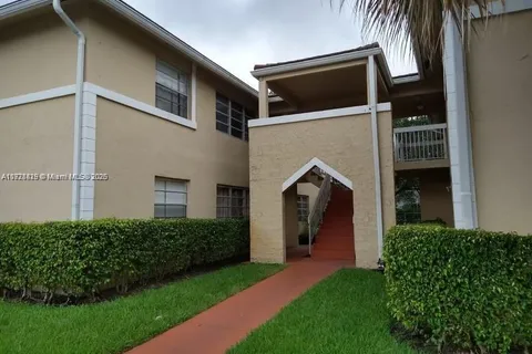 1014 Twin Lakes Dr # H, Coral Springs FL 33071