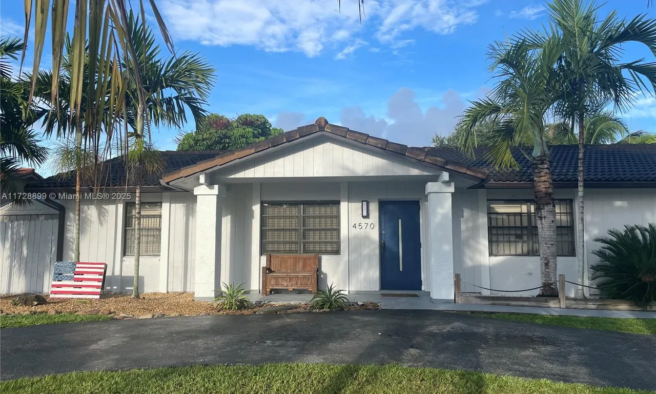 4570 SW 133rd Ave, Miami FL 33175