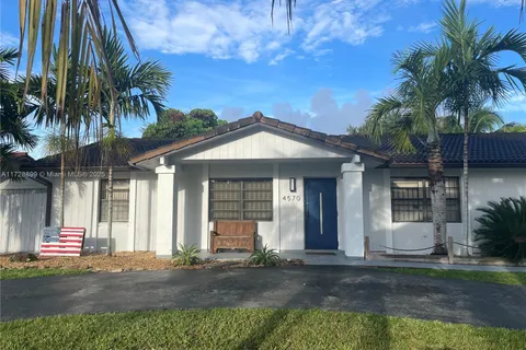 4570 SW 133rd Ave, Miami FL 33175