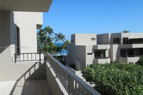 201 Crandon Blvd # 341, Key Biscayne FL 33149