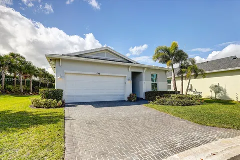 548 SE Plumeria Dr, Port St. Lucie FL 34984