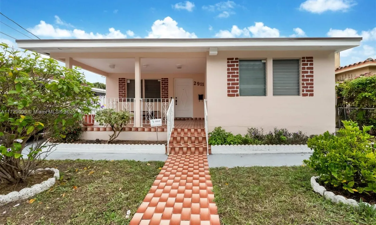 2911 SW 27 Street, Miami FL 33133