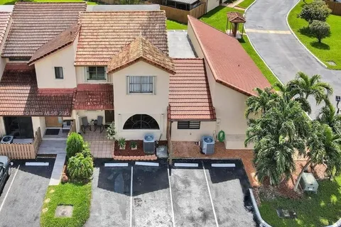 1129 SW 134th Pl, Miami FL 33184