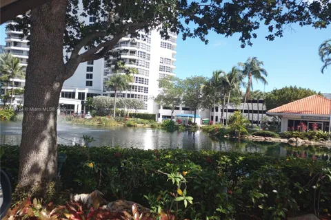 3530 Mystic Pointe Dr # 2902, Aventura FL 33180